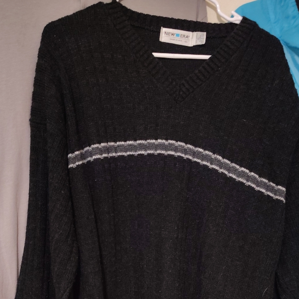 New Era Black and Gray V-Neck Sweater with Geometric Stripes